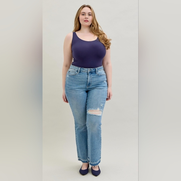 Judy Blue Mid Rise Medium Wash Released Shadow Hem Bootcut Jeans Various NEW - Picture 4 of 16